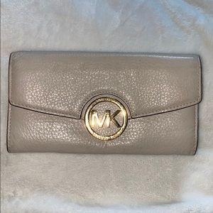 Michael Kors wallet